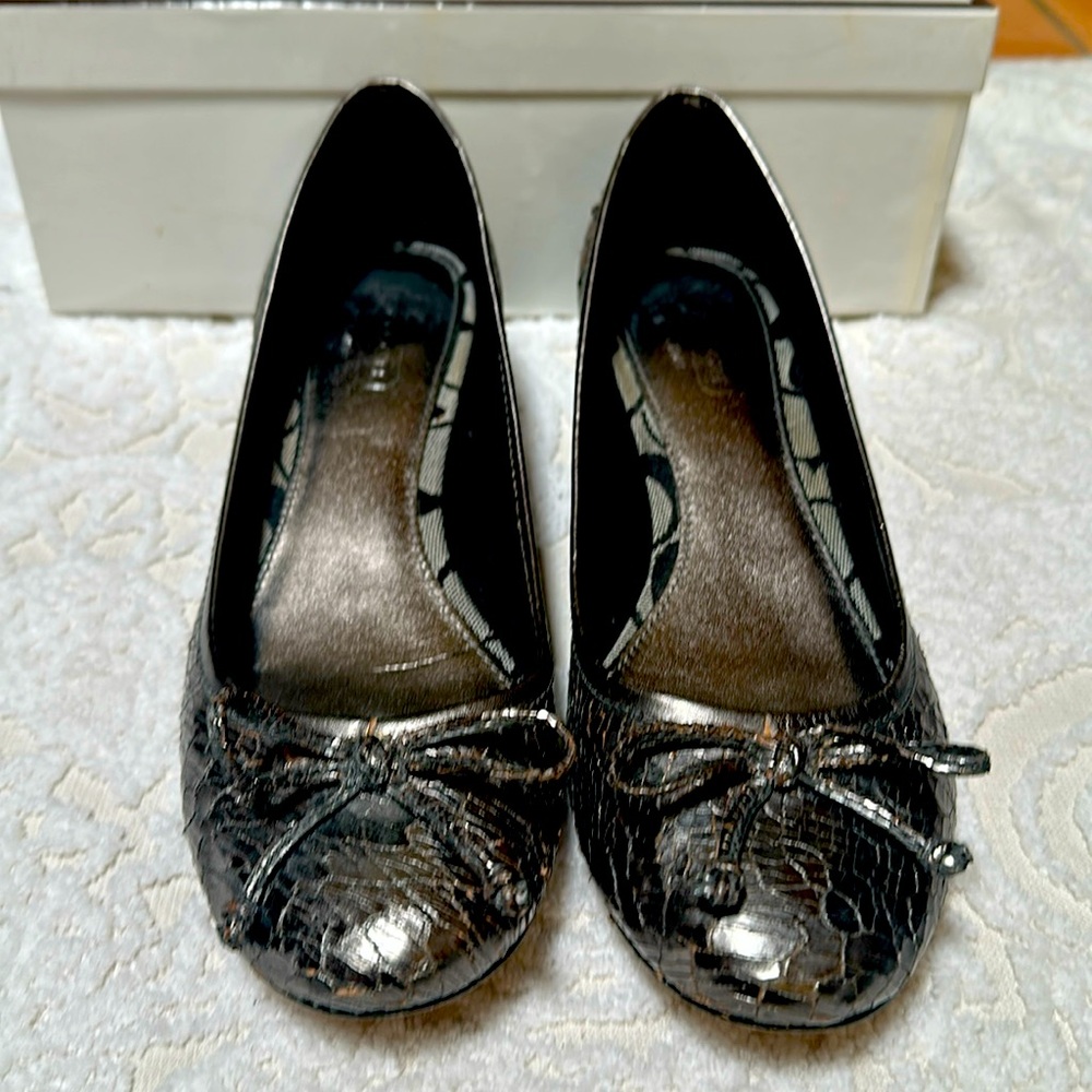 Authentic Coach Odella Metallic Crackled Gunmetal Leather Ballet Flats